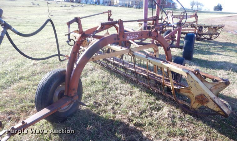 image for item HG9638 (2) New Holland hay rakes