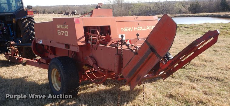image for item HG9640 1997 New Holland 570  small square baler