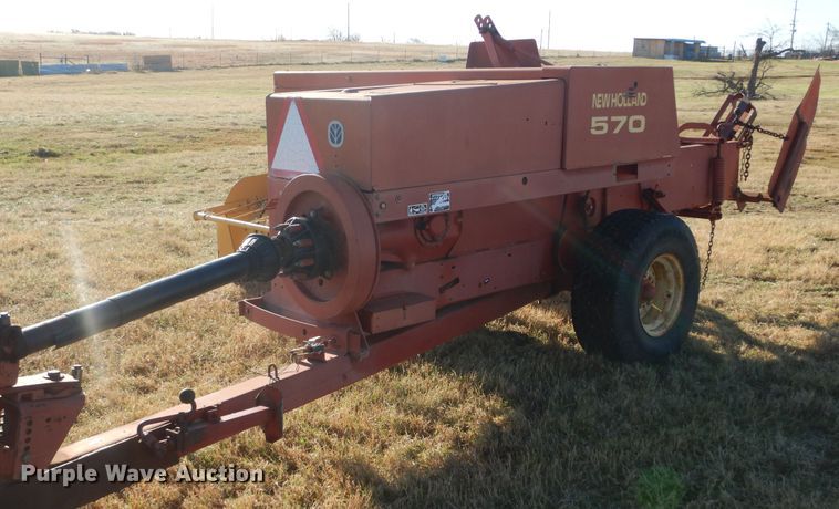 image for item HG9640 1997 New Holland 570  small square baler