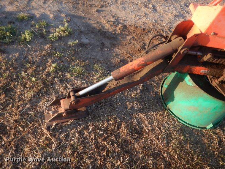 image for item HG9683 Kubota 4572 backhoe attachment