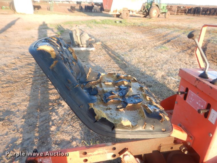 image for item HG9683 Kubota 4572 backhoe attachment