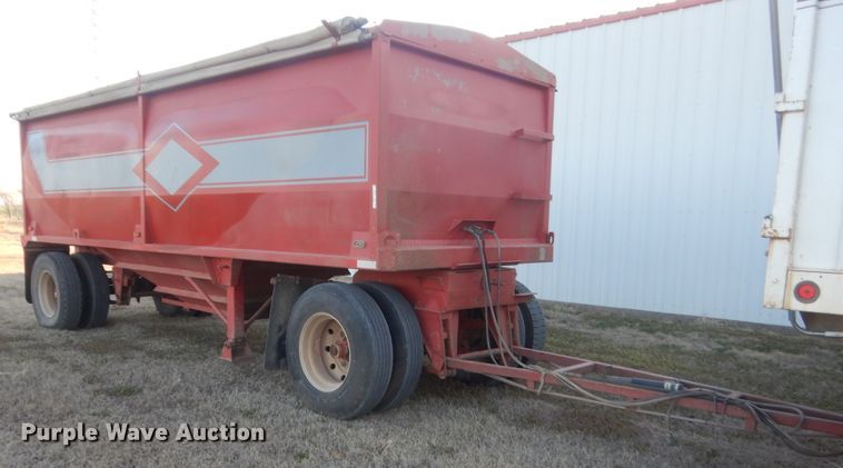 image for item HG9685 1994 Sparta GH2 grain trailer