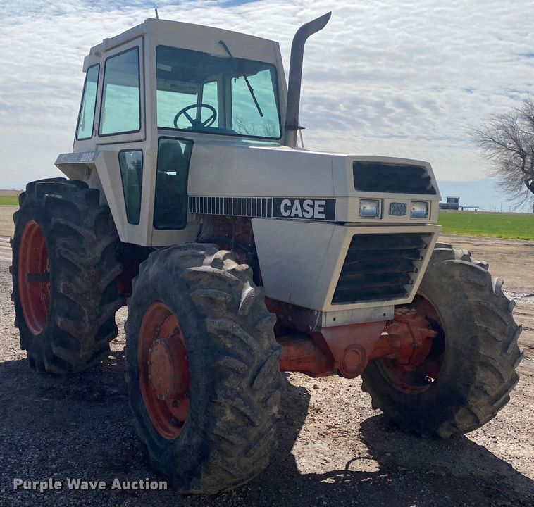 image for item HI9042 1982 Case 2290  MFWD tractor