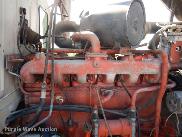 image for item HI9042 1982 Case 2290  MFWD tractor