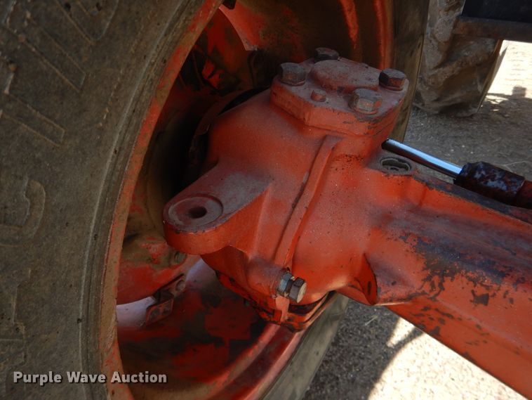 image for item HI9042 1982 Case 2290  MFWD tractor