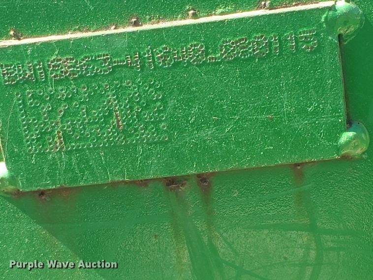 image for item HO9352 2015 John Deere 3032E  MFWD tractor