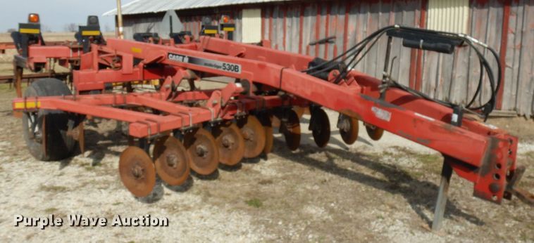 image for item HR9018 Case IH Ecolo-Tiger 530B  disk ripper