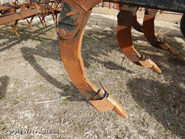 image for item HR9018 Case IH Ecolo-Tiger 530B  disk ripper