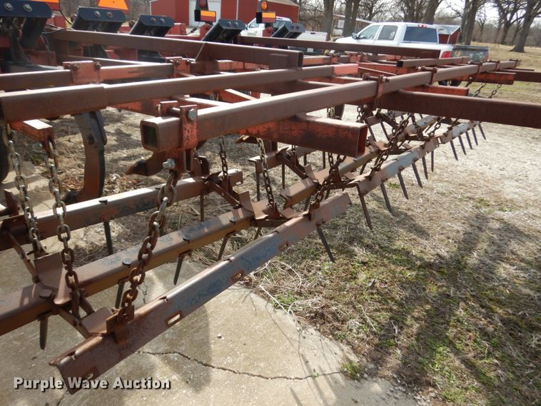 image for item HR9018 Case IH Ecolo-Tiger 530B  disk ripper