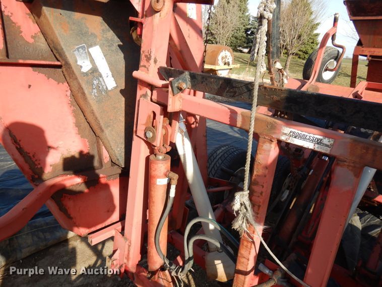 image for item HR9023 Progressive TD-92  batwing finish mower