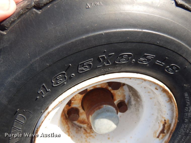 image for item HR9023 Progressive TD-92  batwing finish mower