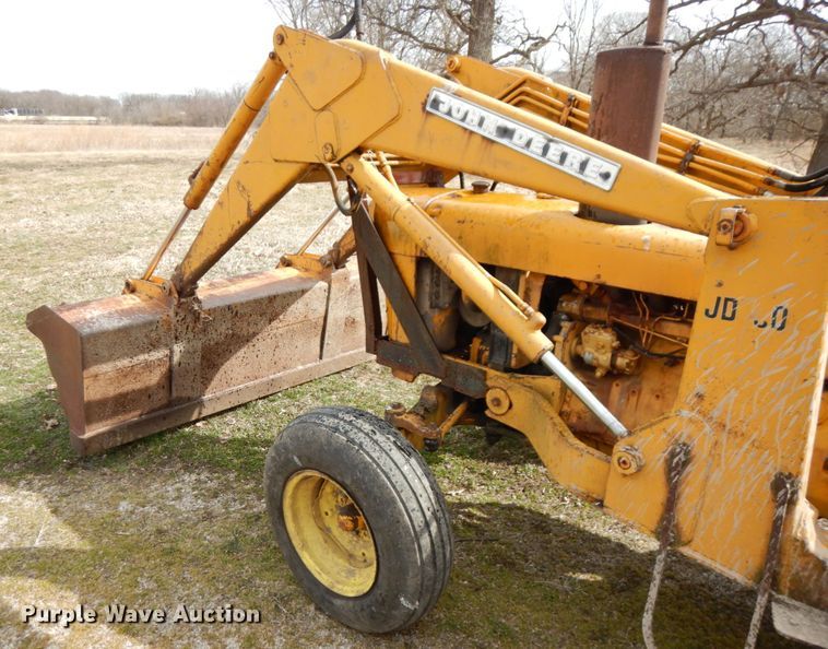 image for item HR9024 John Deere 300  tractor