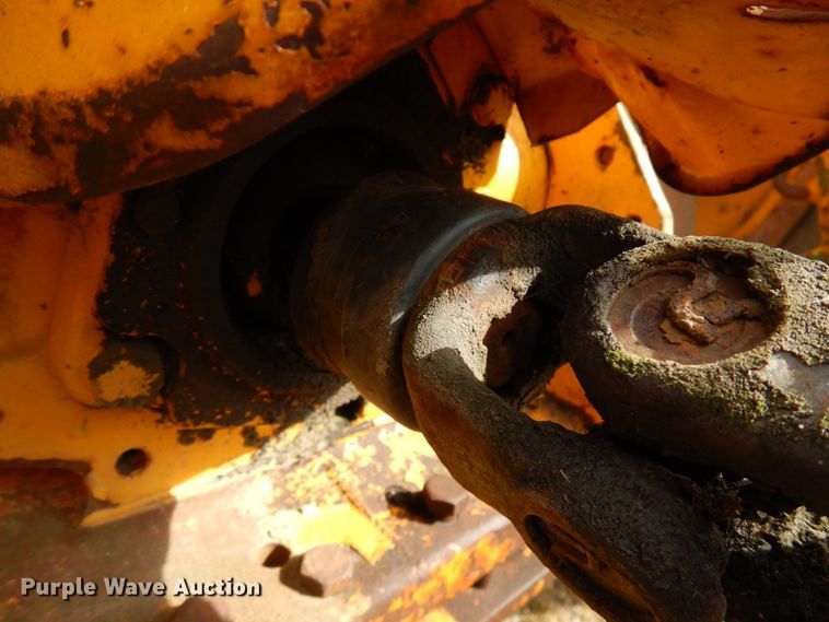 image for item HR9024 John Deere 300  tractor