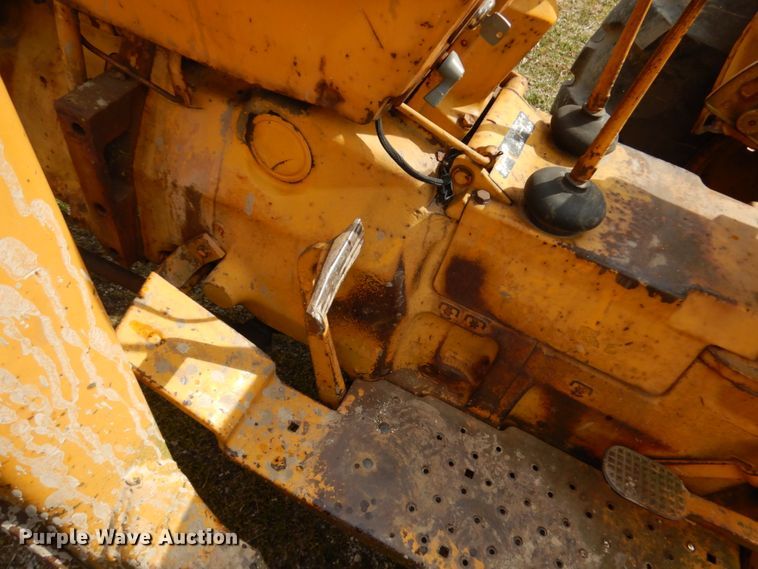 image for item HR9024 John Deere 300  tractor