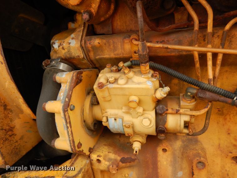 image for item HR9024 John Deere 300  tractor