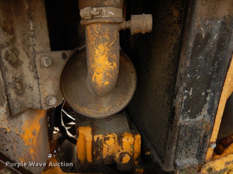 image for item HR9024 John Deere 300  tractor