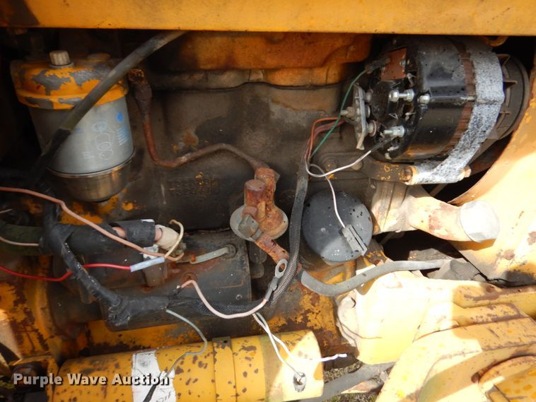 image for item HR9024 John Deere 300  tractor