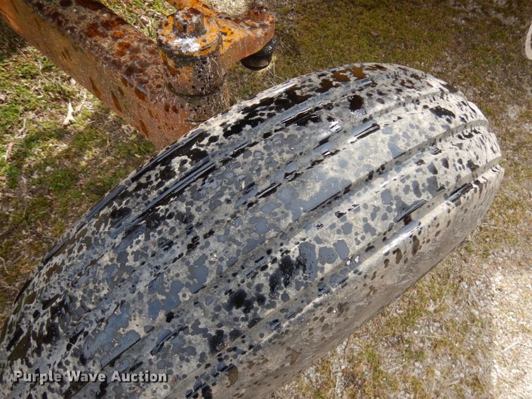 image for item HR9024 John Deere 300  tractor