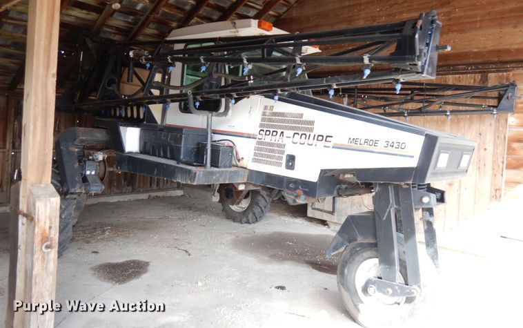 image for item HR9026 SpraCoupe Melroe 3430  sprayer