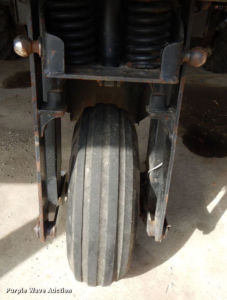 image for item HR9026 SpraCoupe Melroe 3430  sprayer