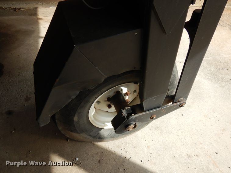 image for item HR9026 SpraCoupe Melroe 3430  sprayer