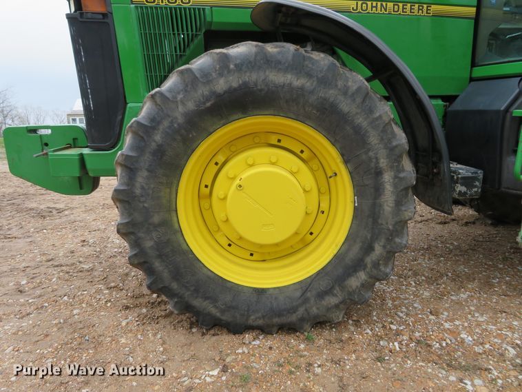image for item HV9698 1995 John Deere 8100  MFWD tractor