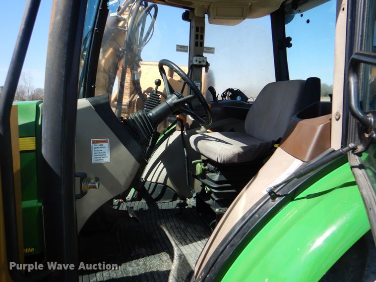 image for item HX9193 2008 John Deere 5425  tractor
