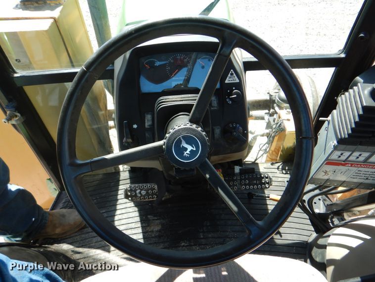 image for item HX9193 2008 John Deere 5425  tractor