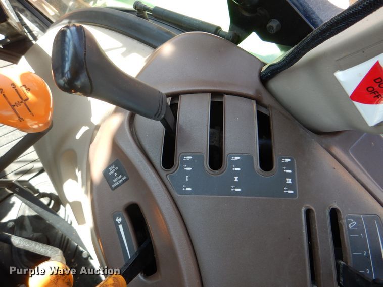 image for item HX9193 2008 John Deere 5425  tractor