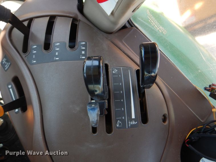 image for item HX9193 2008 John Deere 5425  tractor