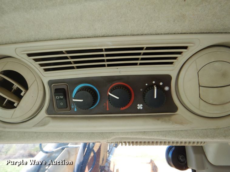 image for item HX9193 2008 John Deere 5425  tractor