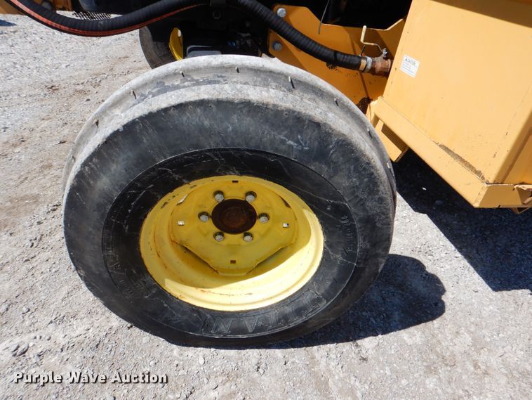 image for item HX9193 2008 John Deere 5425  tractor