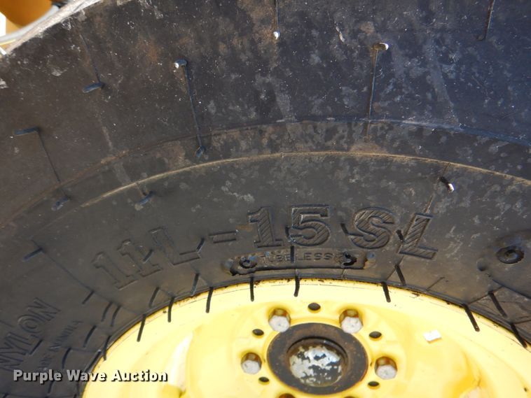 image for item HX9193 2008 John Deere 5425  tractor