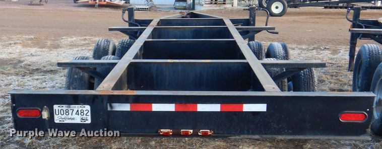 image for item II9754 2011 D&K trailer