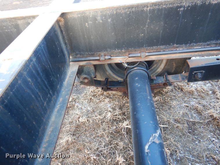 image for item II9754 2011 D&K trailer