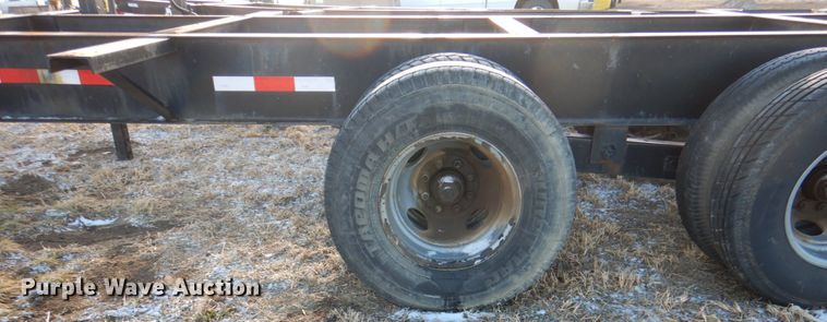 image for item II9754 2011 D&K trailer