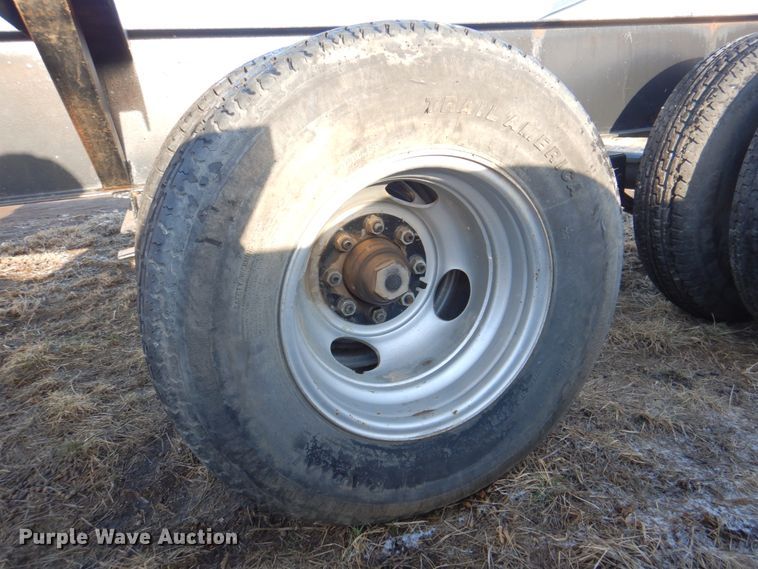 image for item II9754 2011 D&K trailer