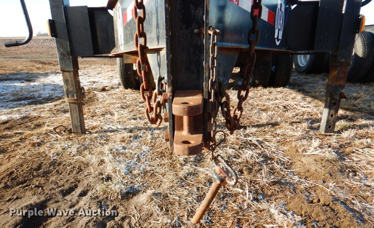 image for item II9755 2011 D&K trailer