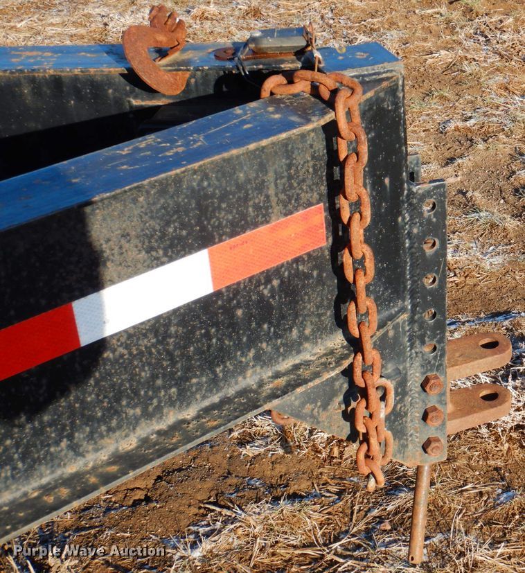 image for item II9755 2011 D&K trailer