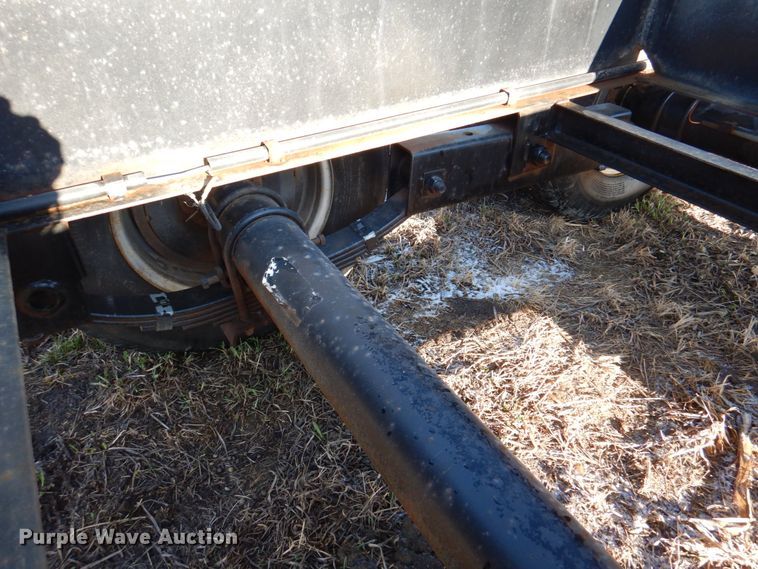 image for item II9755 2011 D&K trailer