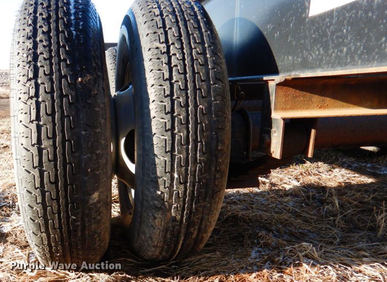 image for item II9755 2011 D&K trailer