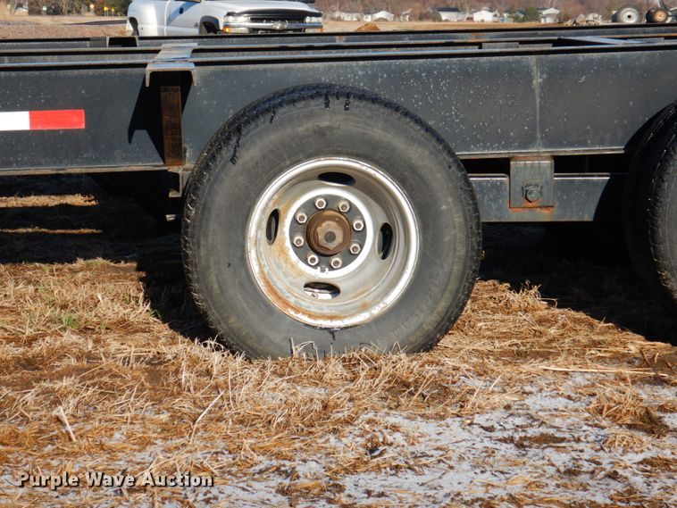 image for item II9755 2011 D&K trailer