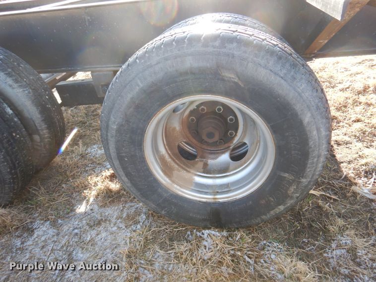 image for item II9755 2011 D&K trailer