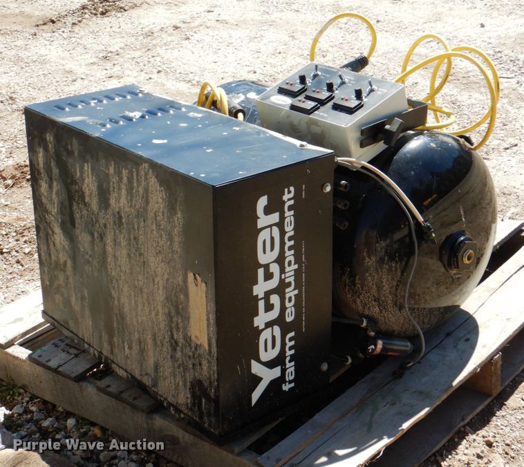 image for item II9828 Yetter air compressor