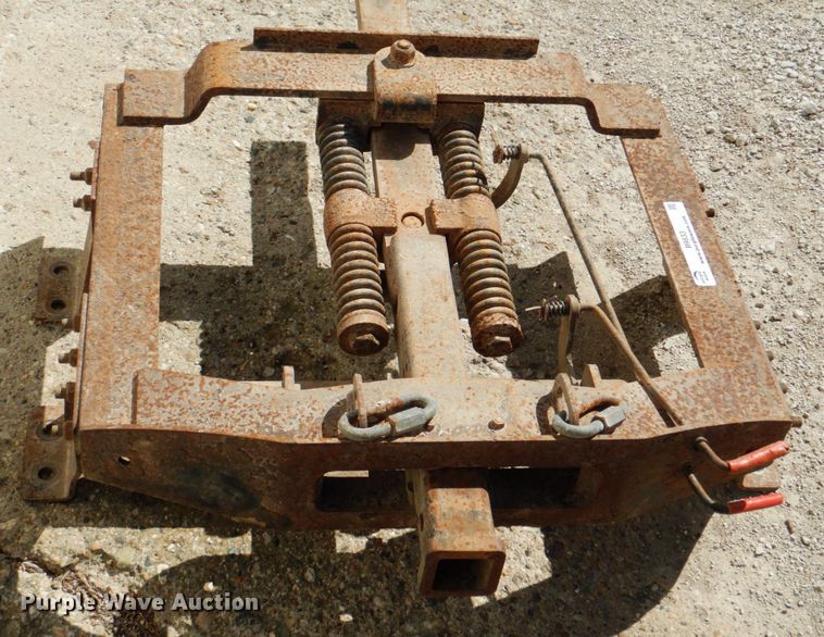 image for item II9833 DMI hitch