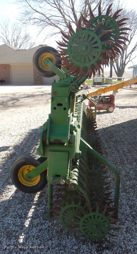 image for item II9836 John Deere 400  rotary hoe