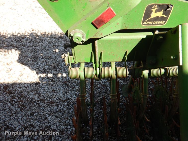 image for item II9836 John Deere 400  rotary hoe