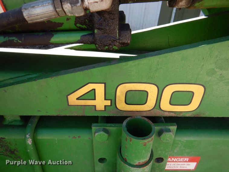 image for item II9836 John Deere 400  rotary hoe