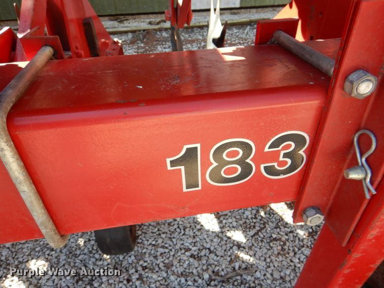 image for item II9837 Case IH 183  row crop cultivator