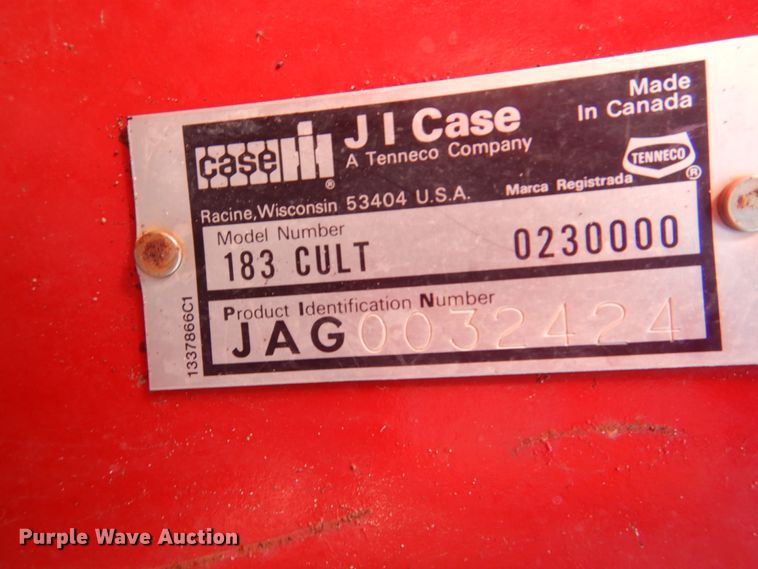 image for item II9837 Case IH 183  row crop cultivator